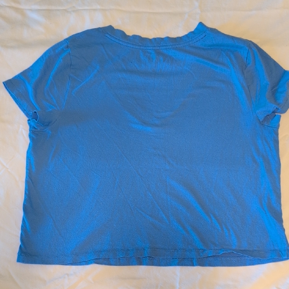 Universal Thread Blue V-Neck Crop Top - Picture 7 of 7